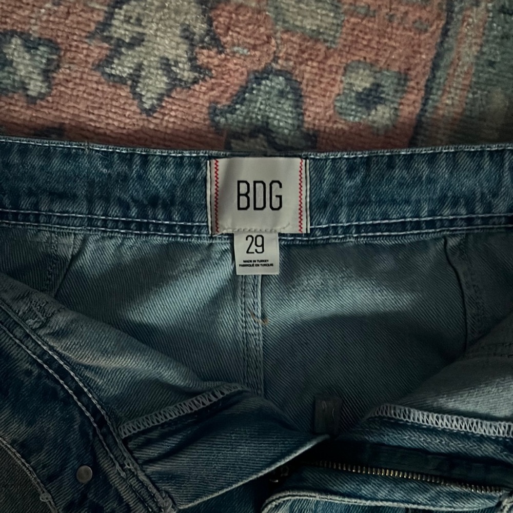 URBAN JEANS SIZE 29 BRAND NEW